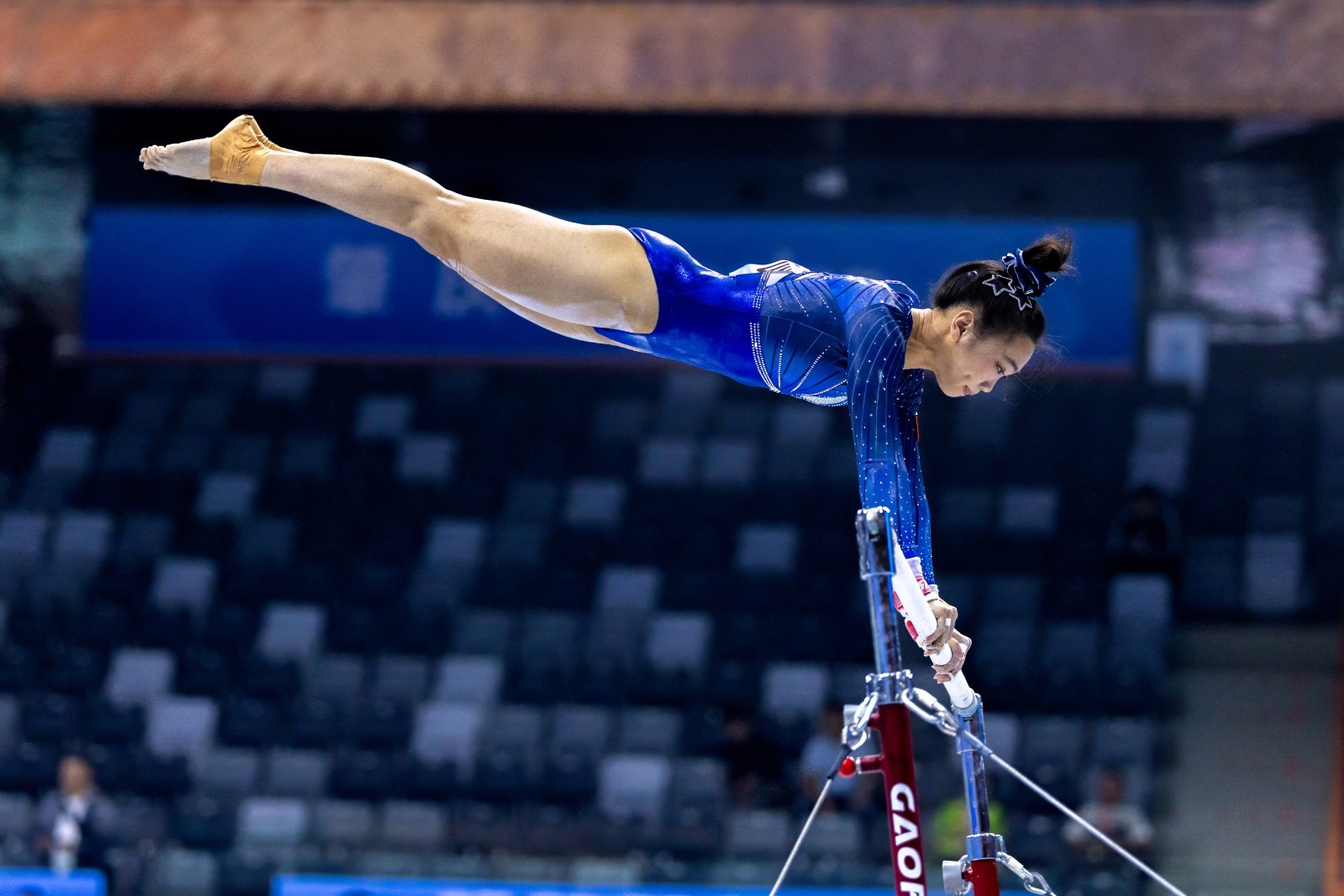 日职联半场：莱奥破门被吹，鹿岛鹿角暂0-0横滨FC